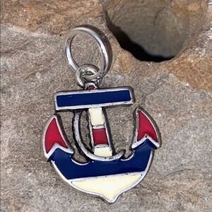 5/$10❤️❤️❤️Vintage Silver Tone Enamel Nautical Anchor Charm Pendant